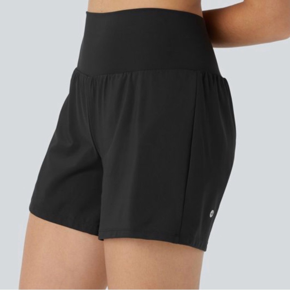 HALARA Women's Black Athletic Shorts